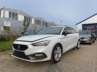 Coche siniestrado Seat Leon Leon Sportstourer (KLF), Combi 5-drs, 2020 1.5 TSI 16V 2021/1