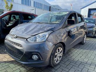 Auto incidentate Hyundai I-10 i10 (B5), Hatchback, 2013 / 2019 1.0 12V 2016/8
