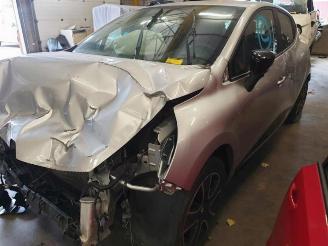 demontáž osobní automobily Renault Clio Clio IV (5R), Hatchback 5-drs, 2012 / 2021 1.5 Energy dCi 90 FAP 2014/6