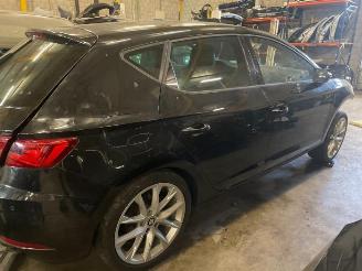 Seat Leon Leon (5FB), Hatchback 5-drs, 2012 / 2020 1.4 TSI 16V picture 2