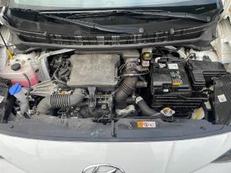 Hyundai I-10 i10, Hatchback, 2019 1.0 12V picture 12
