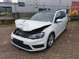 Vrakbiler auto Volkswagen Golf Golf VII (AUA), Hatchback, 2012 / 2021 1.4 TSI BlueMotion Technology 125 16V 2017