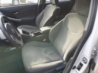 Toyota Prius Prius (ZVW3), Hatchback, 2009 / 2016 1.8 16V picture 8