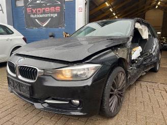 Damaged car BMW 3-serie 3 serie Touring (F31), Combi, 2012 / 2019 318d 2.0 16V 2014