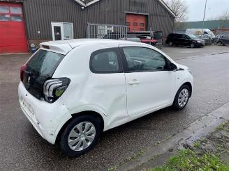 Peugeot 108 108, Hatchback, 2014 1.0 12V picture 5