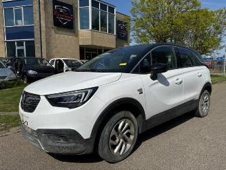 Salvage car Opel Crossland Crossland (X), SUV, 2017 1.2 Turbo 12V 2020