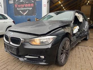 Unfallwagen BMW 3-serie 3 serie Touring (F31), Combi, 2012 / 2019 318d 2.0 16V 2014