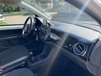 Volkswagen Up! Up! (121), Hatchback, 2011 1.0 12V 60 picture 16