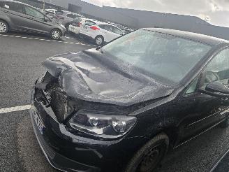 Volkswagen Touran  picture 2