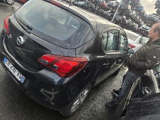 Coche accidentado Opel Corsa  2016/4