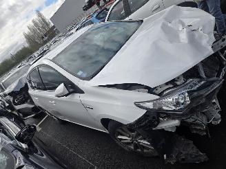 Toyota Auris  picture 3