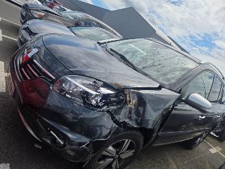 Auto incidentate Renault Koleos  2014/7