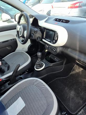 Renault Twingo  picture 33