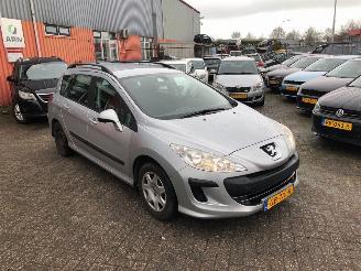 Peugeot 308 1.6 HDi 16V Combi/o 4Dr Diesel 1.560cc 66kW (90pk) FWD picture 1