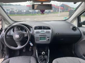 Seat Altea xl 1.4 TSI 16V MPV  Benzine 1.390cc 92kW (125pk) FWD picture 14