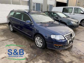 Volkswagen Passat Passat Variant (3C5), Combi, 2005 / 2010 1.9 TDI picture 2