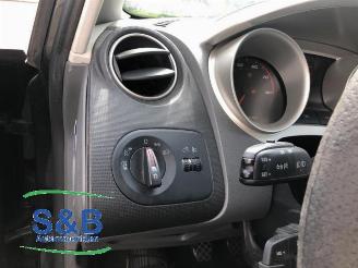 Seat Ibiza Ibiza IV (6J5), Hatchback 5-drs, 2008 / 2017 1.4 16V picture 16