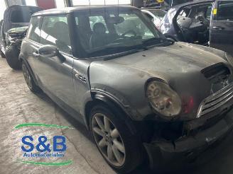 Mini Cooper S Mini Cooper S (R53), Hatchback, 2002 / 2006 1.6 16V picture 3