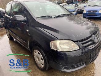 Volkswagen Fox Fox (5Z), Hatchback, 2005 / 2012 1.2 picture 2