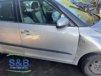 Skoda Fabia Fabia II Combi, Combi 5-drs, 2007 / 2015 1.4i 16V picture 2