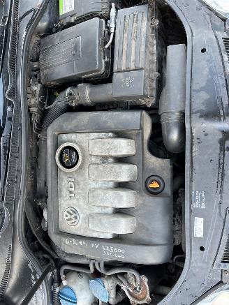Volkswagen Golf 1.9 TDI Hatchback  Diesel 1.896cc 77kW (105pk) FWD picture 9