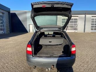 Audi A4 2.0 20V Combi/o  Benzine 1,984cc 96kW (131pk) FWD picture 20