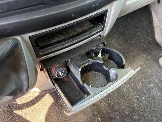 Volkswagen Crafter 2.5 TDI 30/32/35/46/50 CHP  Diesel 2.459cc 100kW (136pk) RWD 2006-04/2011-05  BJL; EURO4 picture 30