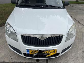 Skoda Fabia 1.2i Hatchback 4Dr Benzine 1.198cc 44kW (60pk) FWD 2009-03/2011-10  CHFA picture 10