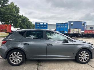Seat Leon 1.6 TDI Ecomotive 16V Hatchback 4Dr Diesel 1.598cc 81kW (110pk) FWD 2013-09/2020-08  CRKB picture 7