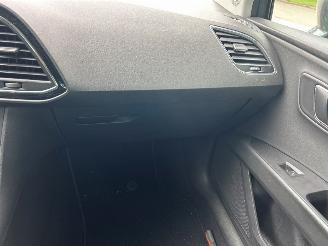 Seat Leon 1.6 TDI Ecomotive 16V Hatchback 4Dr Diesel 1.598cc 81kW (110pk) FWD 2013-09/2020-08  CRKB picture 31