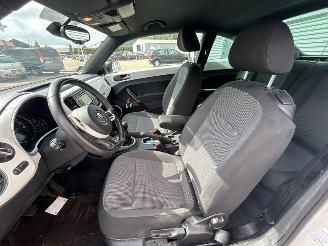 Volkswagen Beetle 1.2 TSI Hatchback 2Dr Benzine 1.197cc 77kW (105pk) FWD 2011-07/2019-07  CBZB picture 20