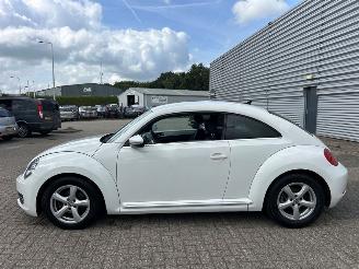 Volkswagen Beetle 1.2 TSI Hatchback 2Dr Benzine 1.197cc 77kW (105pk) FWD 2011-07/2019-07  CBZB picture 2