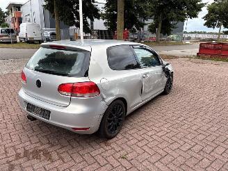 Volkswagen Golf 1.8 TSI 16V Hatchback  Benzine 1.798cc 118kW (160pk) FWD 2009-06/2011-01  CDAA picture 3