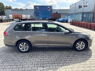 Volkswagen Golf 1.2 TSI BlueMotion 16V Combi/o  Benzine 1.197cc 77kW (105pk) FWD 2013-04/2020-08  CJZA picture 16