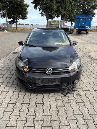 škoda osobní automobily Volkswagen Golf 1.2 TSI Hatchback  Benzine 1.197cc 63kW (86pk) FWD 2010-05/2012-11  CBZA 2010/1