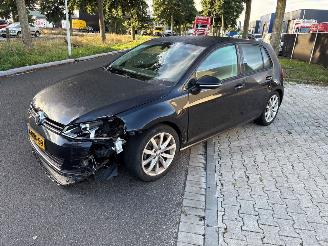 Volkswagen Golf 1.2 TSI 16V Hatchback  Benzine 1.197cc 77kW (105pk) FWD 2012-11/2017-03  CJZA picture 4