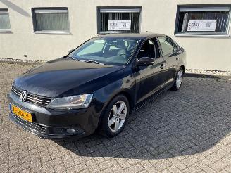 skadebil auto Volkswagen Jetta 1.2 TSI Sedan 4Dr Benzine 1.197cc 77kW (105pk) FWD 2011/4