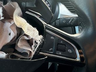 Skoda Rapid 1.0 TSI 12V Liftback  Benzine 999cc 70kW (95pk) FWD 2017-06/2019-12  CHZB; DKLD picture 30