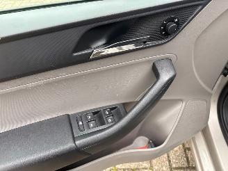 Seat Toledo 1.2 TSI Liftback  Benzine 1.197cc 77kW (105pk) FWD 2012-07/2015-06  CBZB picture 16