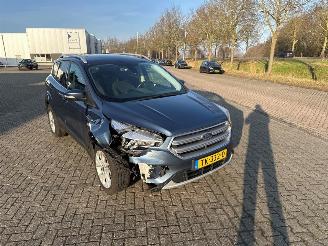 Ford Kuga 1.5 EcoBoost 16V 150 SUV  Benzine 1.499cc 110kW (150pk) FWD picture 3