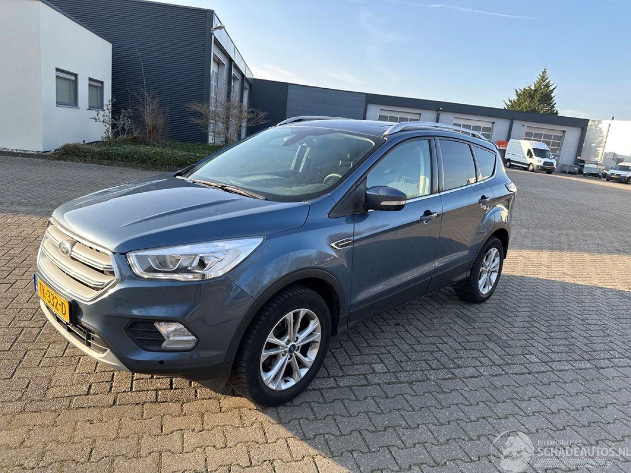 Ford Kuga 1.5 EcoBoost 16V 150 SUV Benzine 1.499cc 110kW (150pk) FWD
