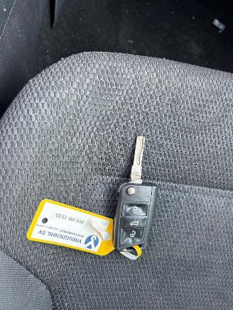 Volkswagen Golf 1.2 TSI 16V Hatchback  Benzine 1.197cc 77kW (105pk) FWD 2012-11/2017-03  CJZA picture 33