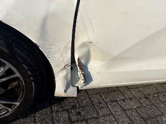 Kia Rio 1.2 CVVT 16V Hatchback  Benzine 1.248cc 63kW (86pk) FWD 2011-09/2017-12 (UBA5P3; UBA5P4; UBA5P7; UBA5P8; UBF5P3; UBF5P4; UBF5P7; UBF5P8) G4LA5 picture 18