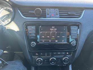 Skoda Octavia 1.6 TDI Greenline 16V Combi/o 4Dr Diesel 1.598cc 81kW (110pk) FWD 2015-06/2020-07  CXXB picture 15