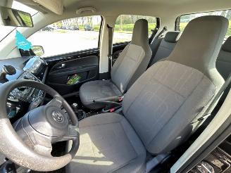 Volkswagen Up! 1.0 12V Bestel  Benzine 999cc 44kW (60pk) FWD 2012-11/2019-11  CHYA; DAFA picture 21