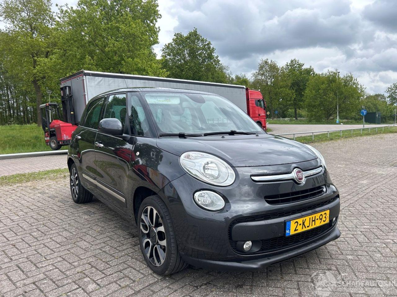 Fiat 500L 0.9 TwinAir Turbo 105 MPV  Benzine 875cc 77kW (105pk) FWD 2012-09 (199LYC) 199B6000