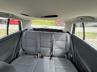 Volkswagen Golf plus 1.9 TDI 105 MPV  Diesel 1.896cc 77kW (105pk) FWD 2006-05/2009-01 (5M1) BXE picture 19