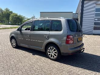 Volkswagen Touran 1.4 16V TSI 140 MPV  Benzine 1.390cc 103kW (140pk) FWD 2006-02/2010-05 (1T1; 1T2) BMY picture 3
