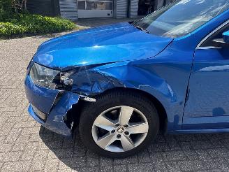 Skoda Octavia 1.6 TDI Greenline 16V Combi/o 4Dr Diesel 1.598cc 81kW (110pk) FWD 2013-05/2020-07  CRKB picture 18