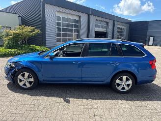 Skoda Octavia 1.6 TDI Greenline 16V Combi/o 4Dr Diesel 1.598cc 81kW (110pk) FWD 2013-05/2020-07  CRKB picture 3